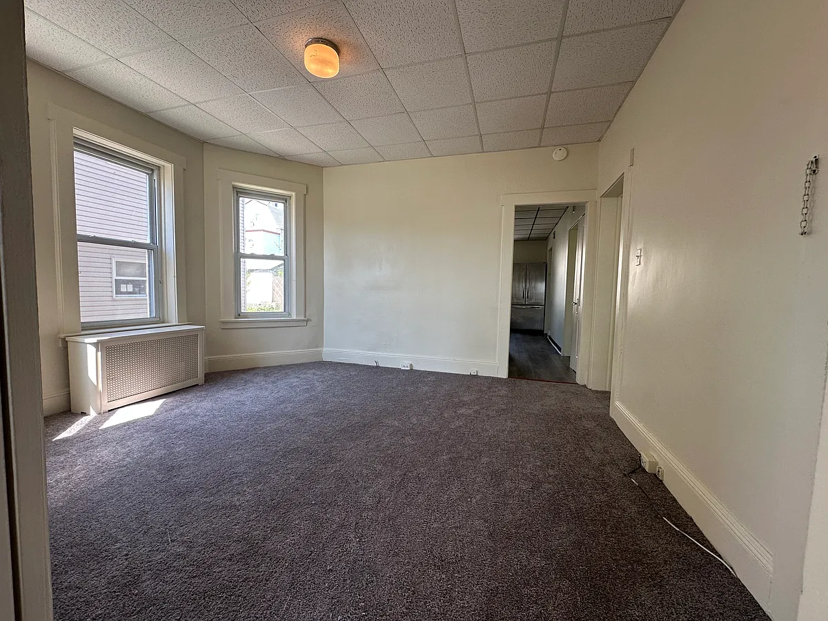 Building Photo - 31 Morgan Pl #1
