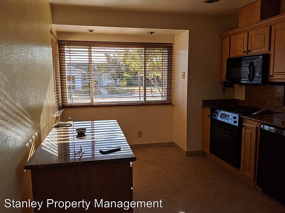 5th image of 8322 Hemingway Dr