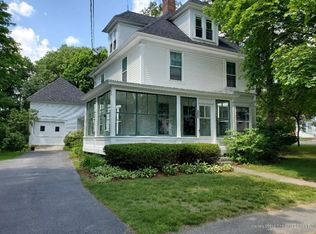 114 Lake Ave, Farmington, ME 04938