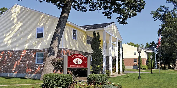 Saratoga Garden Apartments — Photo 12