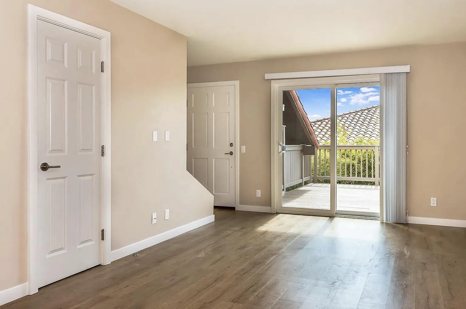 2 bed, 1.5 bath, $3,995 — Photo 1