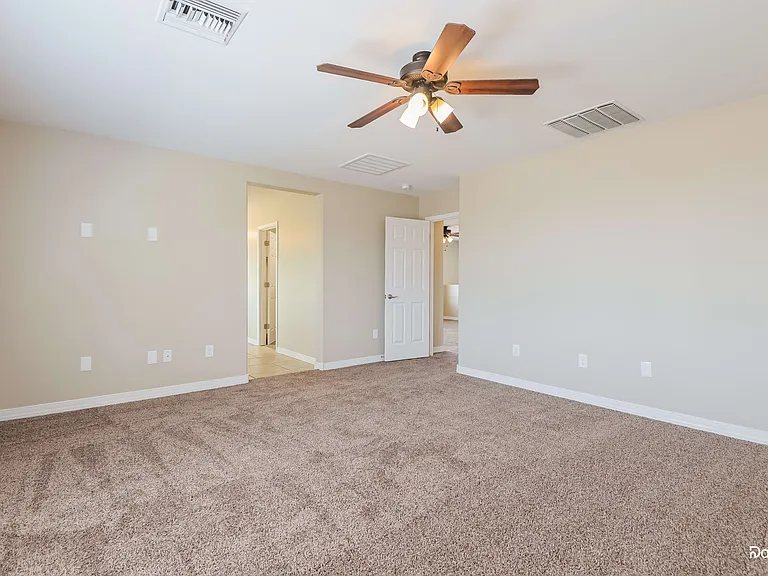 8046 S Dolphin Way — Photo 14