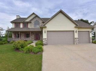 10040 55th Ave, Pleasant Prairie, WI 53158