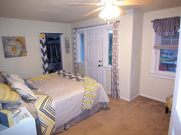 5th image of 1731 Harkin Pl