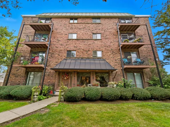 2218 N Newland Ave APT 203, Chicago, IL 60707