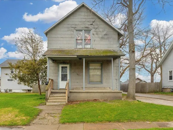 1408 Stanton St, Port Huron, MI 48060