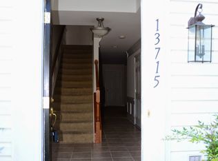 13715 Maple Sugar Ln, Herndon, VA 20171