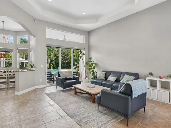 3599 Juniper Lane, Davie, FL 33330