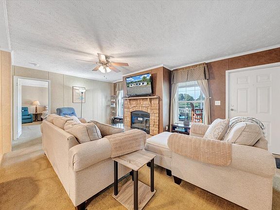 5th image of 1492 Kaseys Lakeview Dr