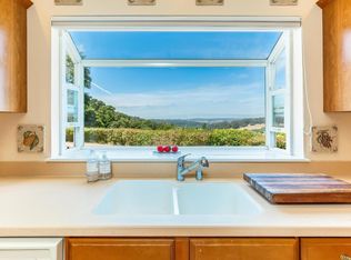 878 Strawberry Canyon Rd, Royal Oaks, CA 95076