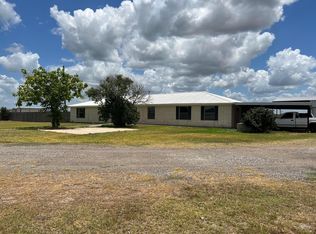 918 Fairway Ln, Navasota, TX 77868