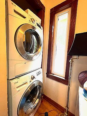 2nd image of 3603 Irwin Ave #3