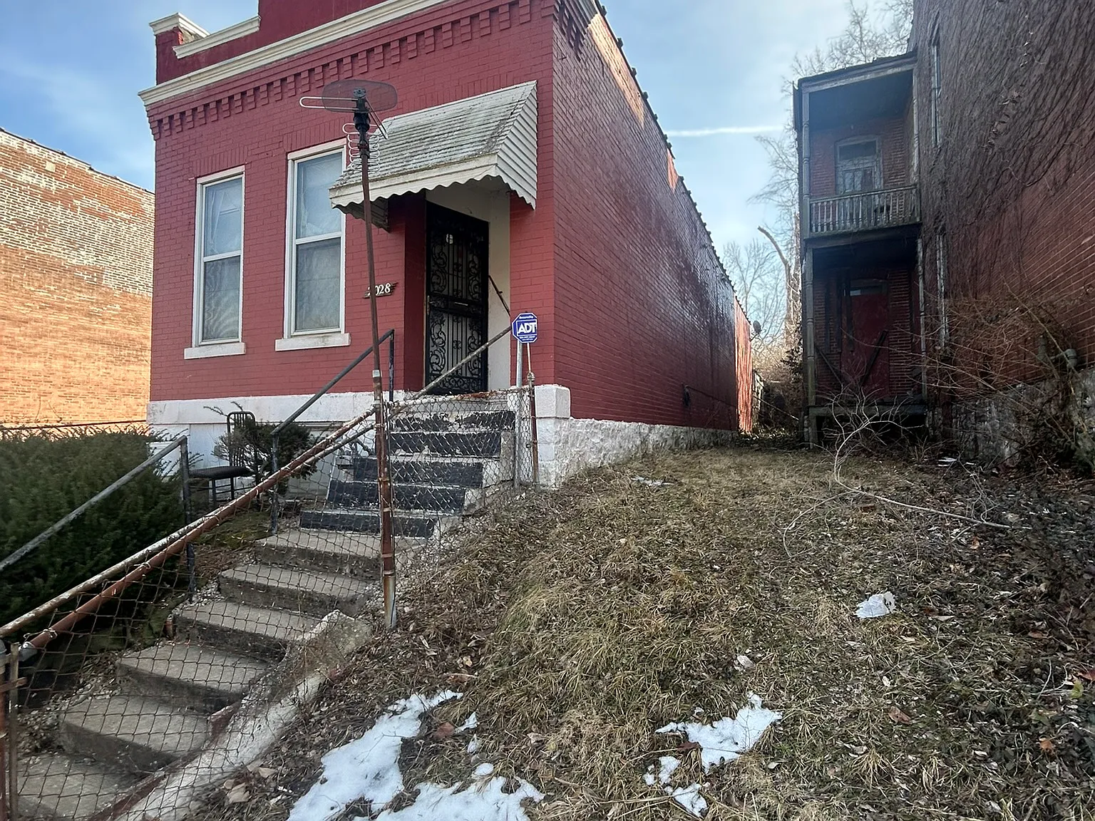 1 bed, 1297 sqft, $635 — Photo 3