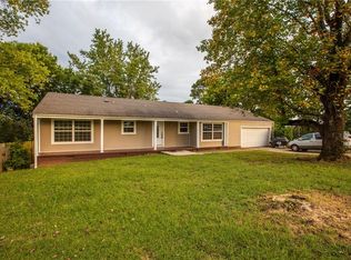 5426 Highland Dr, Fort Smith, AR 72903