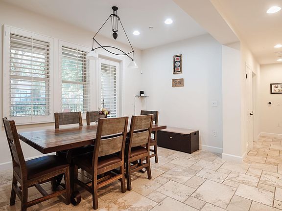 4th image of 5721 Crescent Park W Unit 102