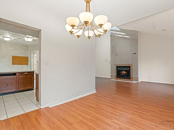 5th image of 1218 Gulfstream Pkwy #19D