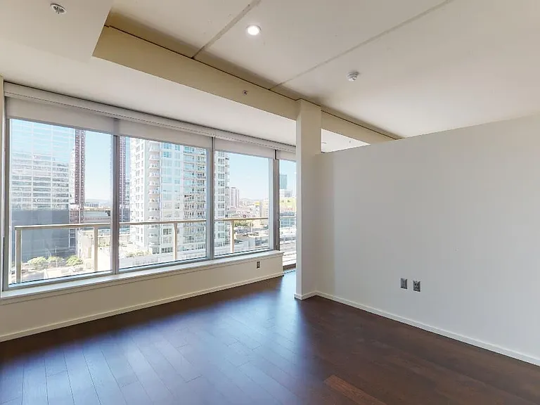 1155 S Grand Ave #1108 — Photo 42