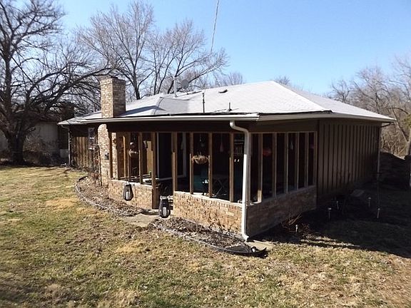 2nd image of 2405 N 57th Ter