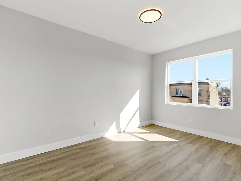 5137 Master St #11 — Photo 8