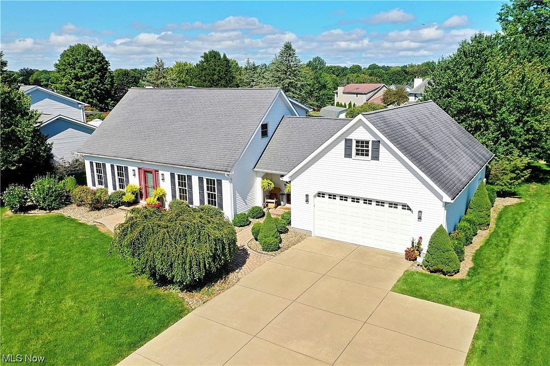 2047 Quail Run Dr, Cortland, OH 44410 Zillow