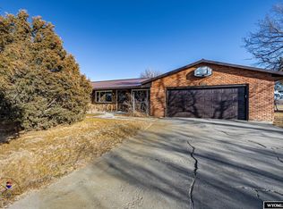 578 Buckskin Rd, Evansville, WY 82636