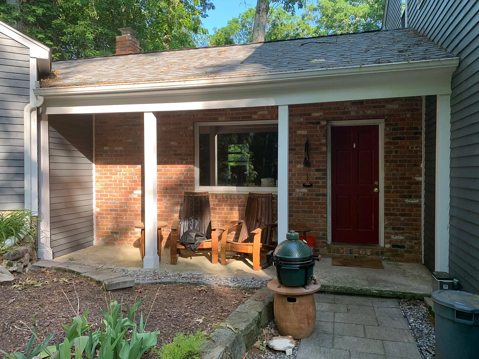 4 bed, 2.5 bath, 2712 sqft, $3,000 — Photo 4