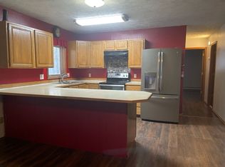 2305 Keeney Rd, North Pole, AK 99705