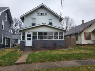 1505 29th Ave, Moline, IL 61265