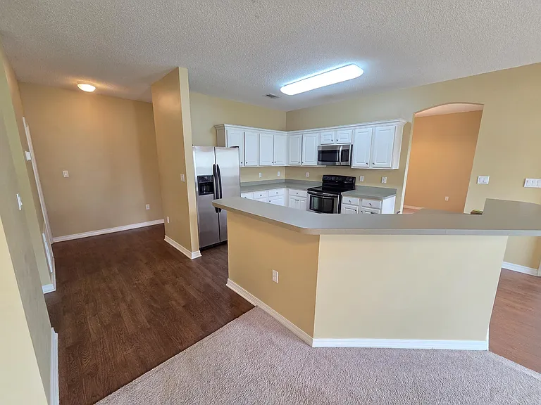 7270 Mossy Oaks Dr — Photo 15