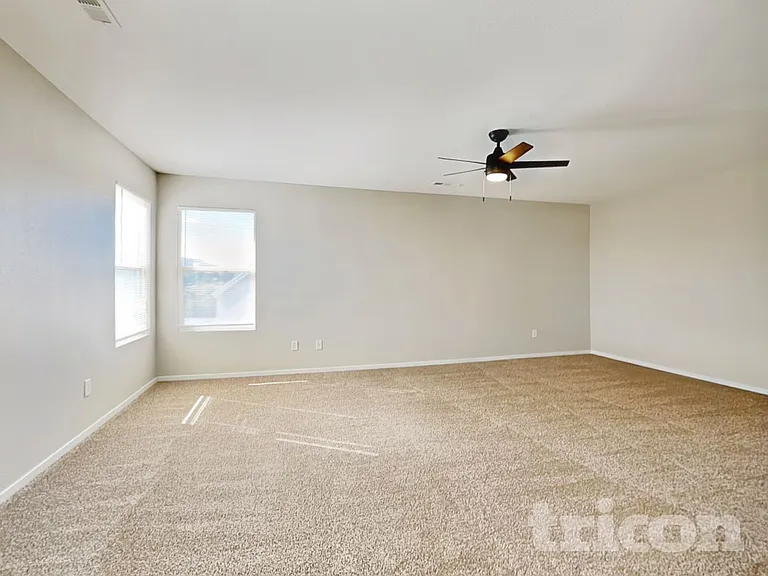 9696 Canyon Meadows Dr — Photo 7