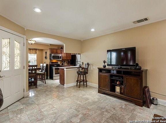 5th image of 5442 Port Townsend Dr