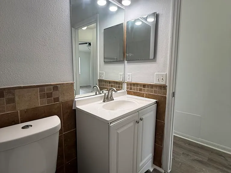 833 Caribbean Dr #A — Photo 14