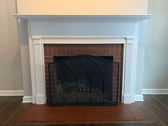 4th image of 53 Howard Ave