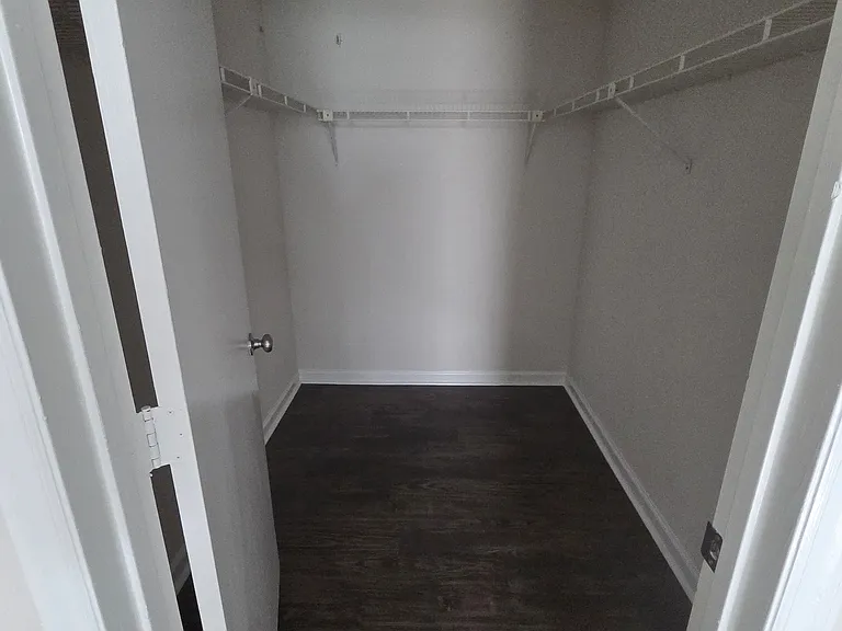 6043 Green Forest Dr — Photo 7