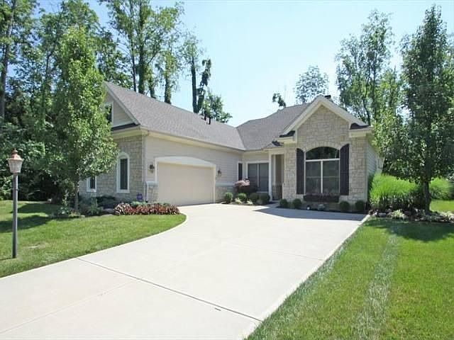 1st image of 574 Riverwood Dr
