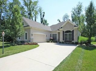 574 Riverwood Dr, Dayton, OH 45430