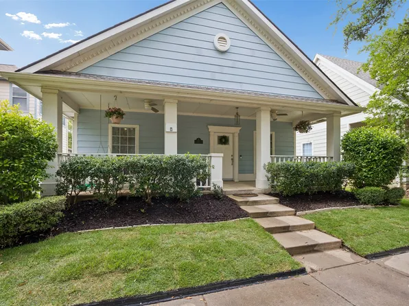 1317 Live Oak Ln, Aubrey, TX 76227