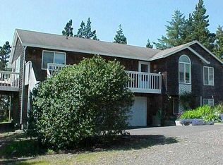 260 Highland Dr, Oceanside, OR 97134