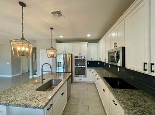17938 W Via Del Sol, Surprise, AZ 85387