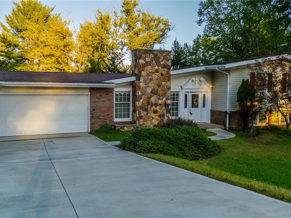 410 Matty Dr, Rostraver Township, PA 15012