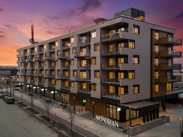 8370 S Broadcast Ave SW #402, Calgary, AB T3H 3V6