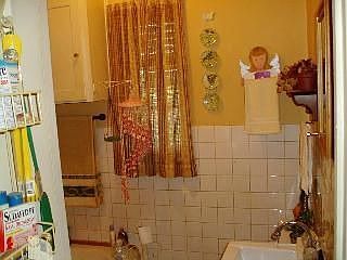 2nd image of 704 N Tyler Ave