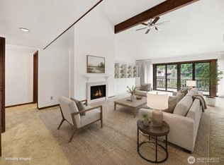 1624 NE 140th St #M5, Seattle, WA 98125