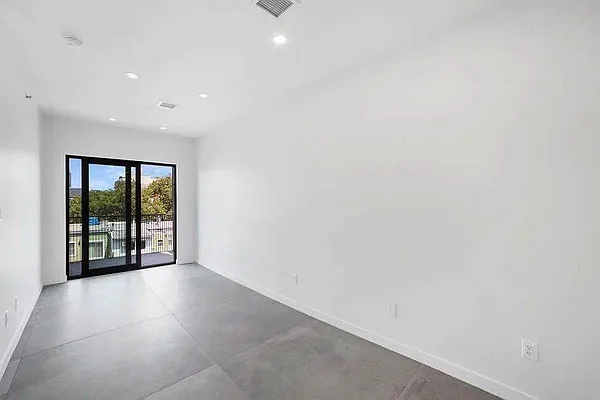 Rented by GROOME REALTY LLC | media 30