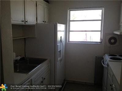 5th image of 700 Bayshore Dr APT 20