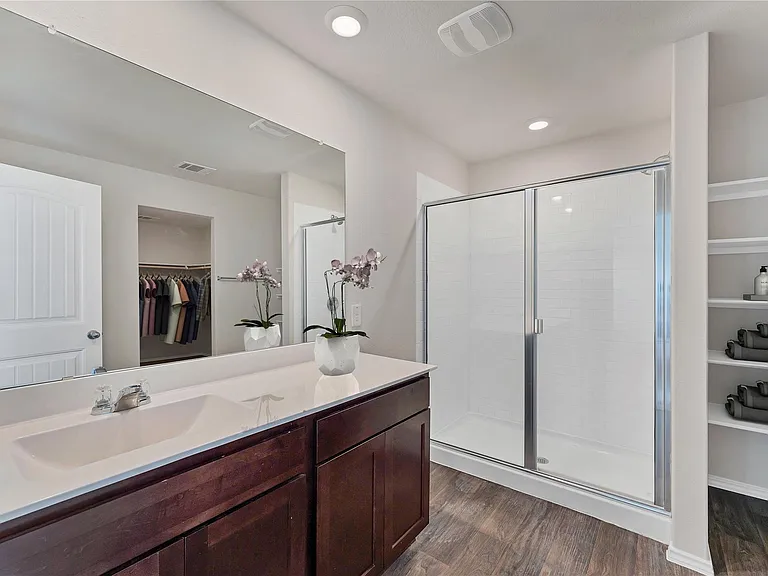 140 Fire Oak Dr — Photo 17