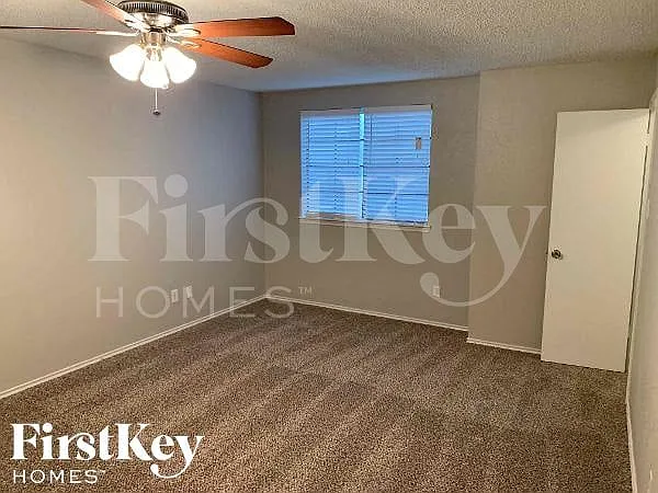15511 Evergreen Grove Dr — Photo 20
