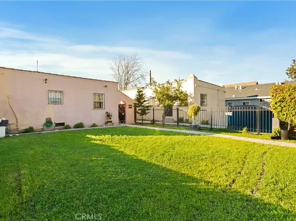 8449 S Main St, Los Angeles, CA 90003