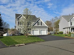 22 Great Plain Dr, Plainville, CT 06062