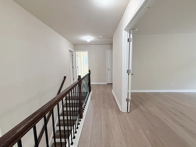 1610 Apple Blossom Dr — Photo 12